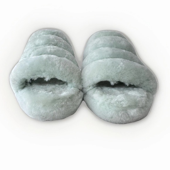 UGG FLUFF YEAH SLIDE RETRO MINT MOCASSIN SLIP ON SANDAL SHOES FLATS SIZE 7 - Picture 4 of 9